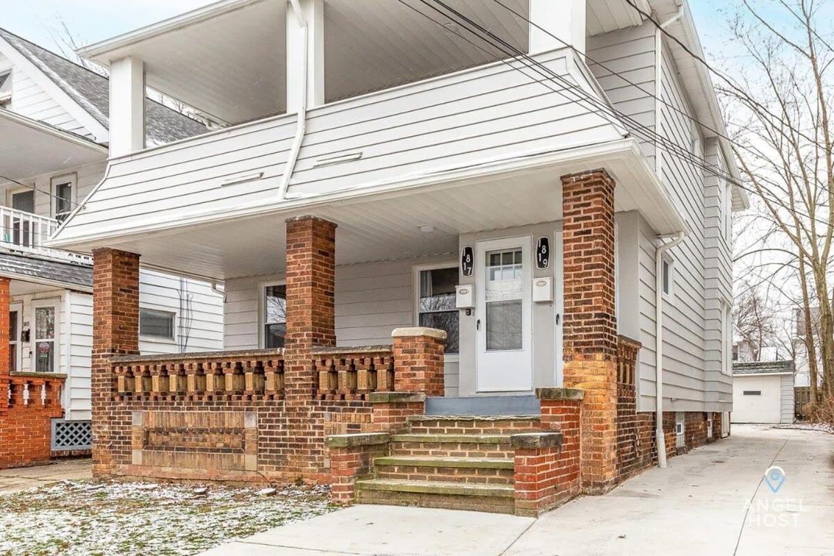 Newly Remodeled Apt, South Hills Old Brooklyn Area Cleveland Luaran gambar