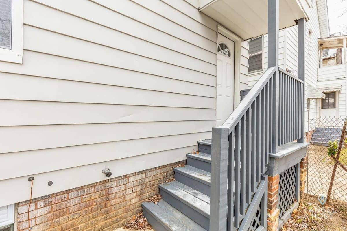 Newly Remodeled Apt, South Hills Old Brooklyn Area Cleveland Luaran gambar